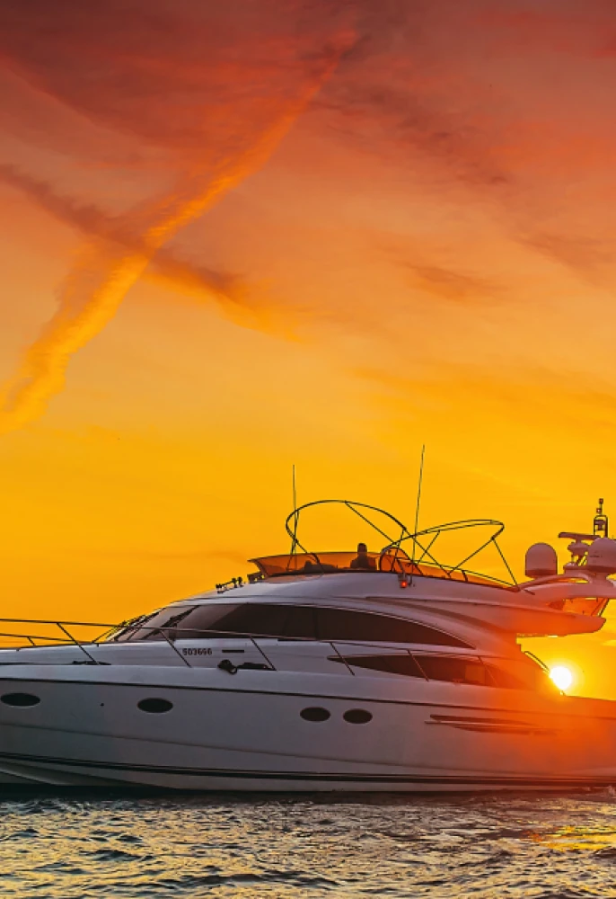 You'll witness incredibly beautiful sunrises and experience mesmerizing sunsets